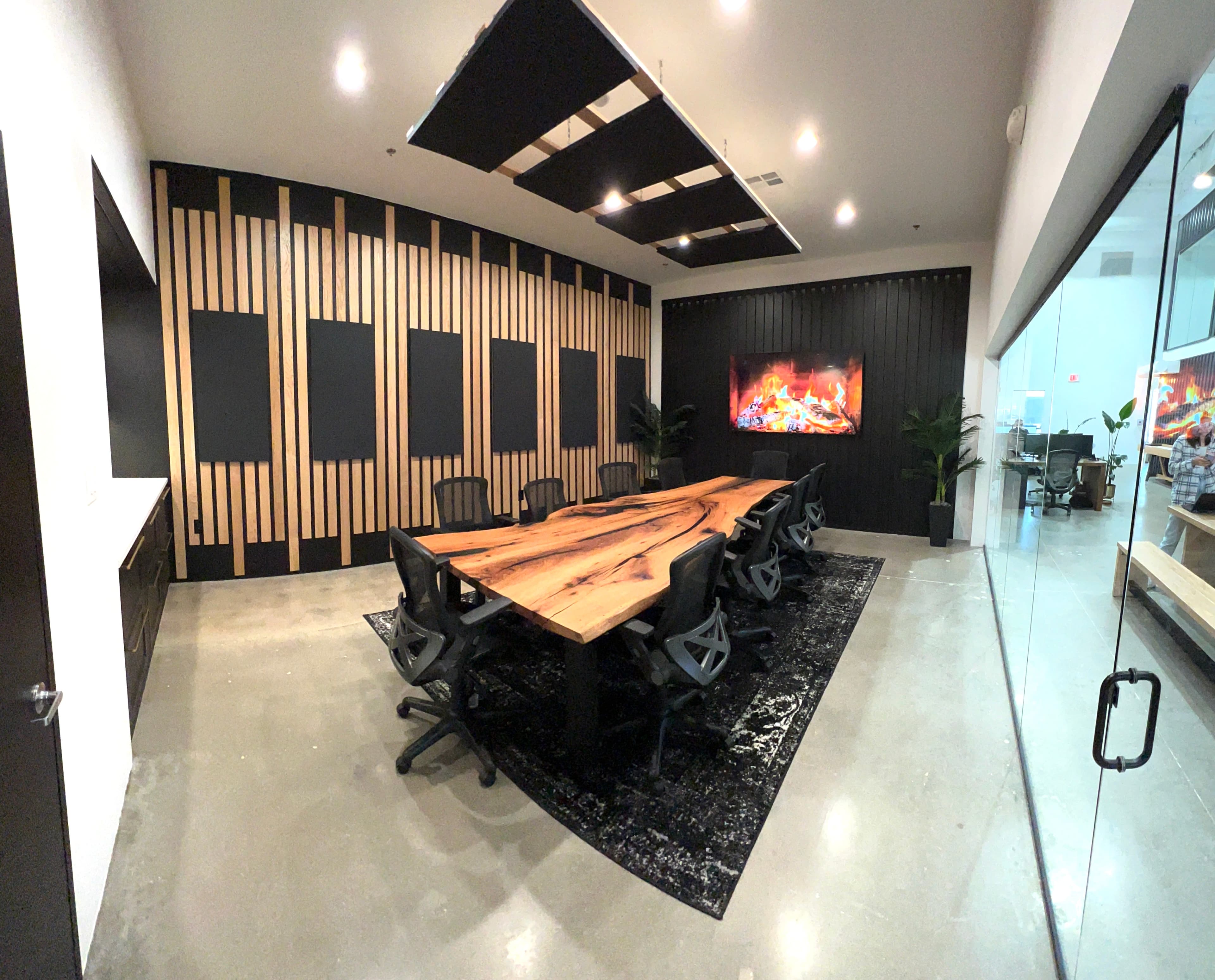 Meeting room rental with Samsung TV and wireless presentation in Plano TX at Habitat Commons near Dallas